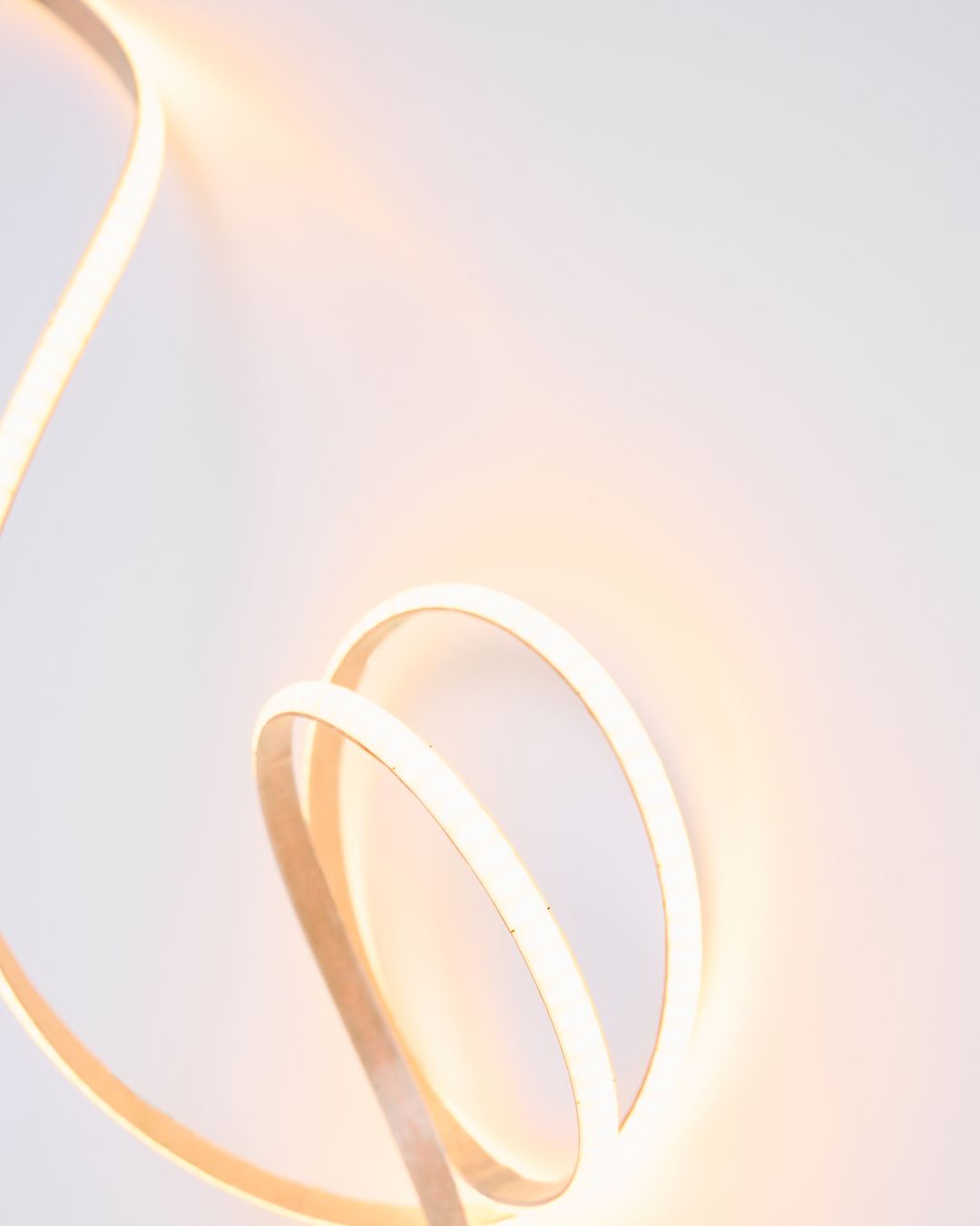 cob-led-ad-alta-resa-cromatica-per-negozi-e-retail-(1).jpg